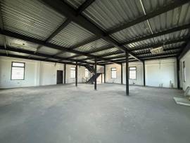 Commercial Bldg/Offices for Rent Kingston & St. An