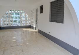 House for Rent St. James, Unity Hall