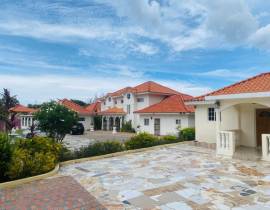 Townhouse for Rent St. James, Ironshore