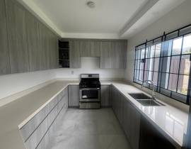 Townhouse for Rent St. Ann, Richmond