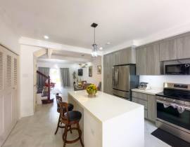 Townhouse for Rent St. Ann, Priory