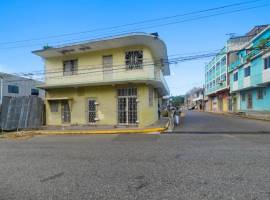 Commercial Bldg/Offices for Rent St. James, Monteg