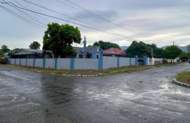 Commercial Bldg/Offices for Rent Kingston & St. An