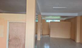 Commercial Bldg/Offices for Rent Manchester, Mande