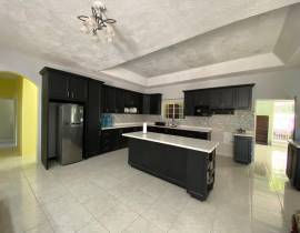 House for Rent Kingston & St. Andrew, Red Hills