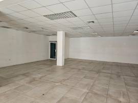 Commercial Bldg/Offices for Rent Kingston & St. An