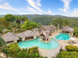 Resort Apartment/Villa for Sale St. James, Montego