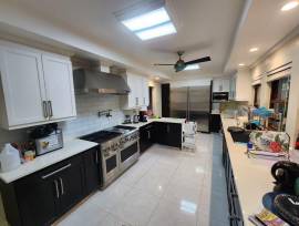 Resort Apartment/Villa for Rent St. James, Rose Hi