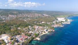 Development Land (Residential) for Sale St. Ann, R