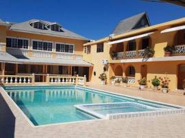 Resort Apartment/Villa for Sale St. James, Montego