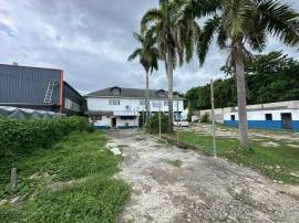 Commercial Bldg/Offices for Sale St. Ann, St. Ann'