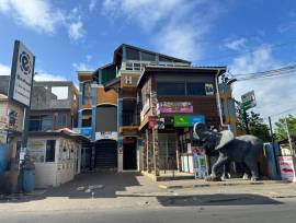 Commercial Bldg/Offices for Sale St. Catherine, Sp