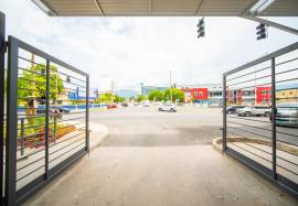 Commercial Bldg/Offices for Sale Kingston & St. An