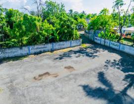 Commercial Bldg/Offices for Sale St. Ann, Content 