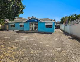 Commercial Bldg/Offices for Sale Kingston & St. An