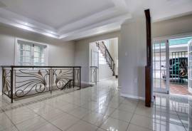 Resort Apartment/Villa for Sale Kingston & St. And
