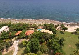 Resort Apartment/Villa for Sale Westmoreland, Negr