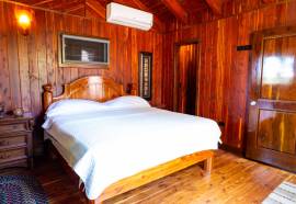 Resort Apartment/Villa for Sale Westmoreland, Negr