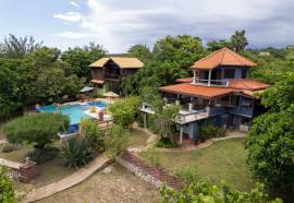 Resort Apartment/Villa for Sale Westmoreland, Negr