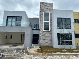 Resort Apartment/Villa for Sale St. Ann, Discovery