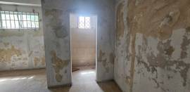 Commercial Bldg/Offices for Sale Manchester, Mande