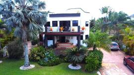 House for Sale Manchester, Mandeville