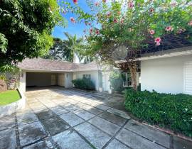 House for Sale Kingston & St. Andrew, Kingston 8