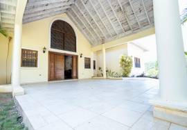 House for Sale St. James, Rose Hall