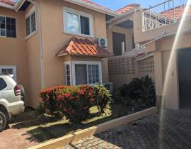 House for Sale St. Ann, Plantation Village