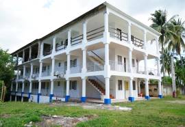 Hotel for Sale St. Elizabeth, Santa Cruz