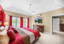 Resort Apartment/Villa for Sale Westmoreland, Negr