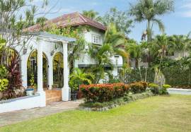 House for Sale Kingston & St. Andrew, Kingston 8