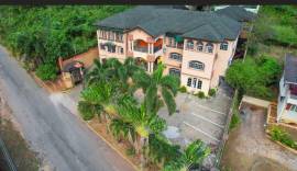Resort Apartment/Villa for Sale Kingston & St. And