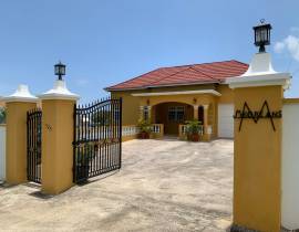 Resort Apartment/Villa for Sale St. Ann, Runaway B