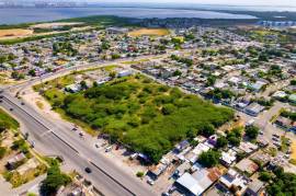 Development Land (Commercial) for Sale St. Catheri