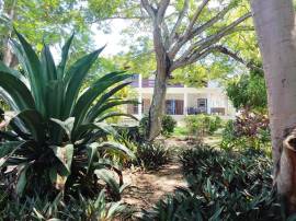 Resort Apartment/Villa for Sale Westmoreland, Negr