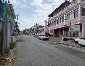 Commercial Bldg/Offices for Sale St. James, Monteg