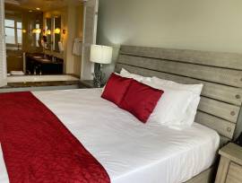 Resort Apartment/Villa for Sale St. James, Montego