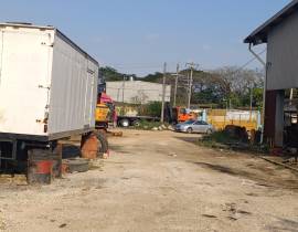 Commercial Lot for Sale St. Catherine, Twickenham 