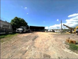 Commercial Lot for Sale St. Catherine, Twickenham 