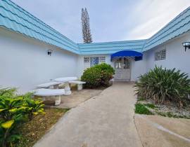 House for Sale St. James, Ironshore