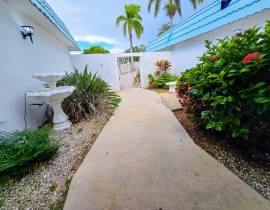 House for Sale St. James, Ironshore