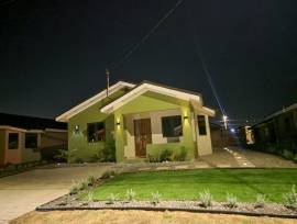 House for Rent St. Catherine, Bernard Lodge