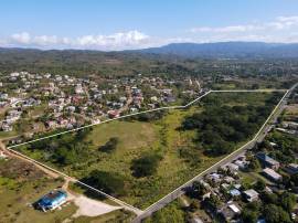 Development Land (Residential) for Sale St. Cather