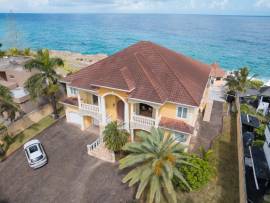 Resort Apartment/Villa for Sale Portland, Port Ant