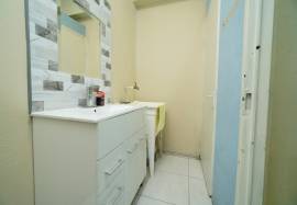 Commercial Bldg/Offices for Rent Kingston & St. An