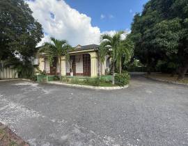 Commercial Bldg/Offices for Sale Kingston & St. An