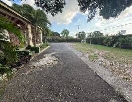 Commercial Bldg/Offices for Sale Kingston & St. An