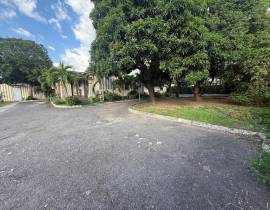 Commercial Bldg/Offices for Sale Kingston & St. An