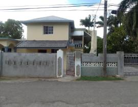 House for Sale St. Ann, Discovery Bay